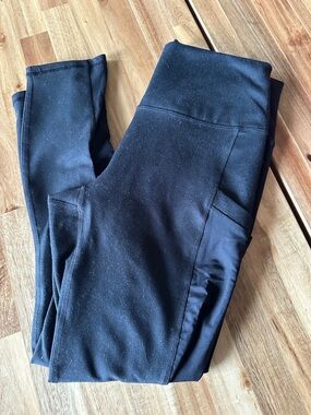 Fabletics Black Powerhold High-Waist Leggings